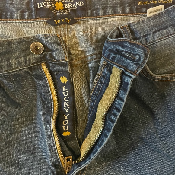 Lucky Brand Relaxed straight Fit blue Denim men Jeans 36x36 - Picture 3 of 6